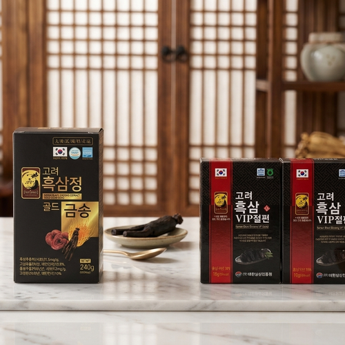 مستخلص الجينسنج الكوري الأسود الذهبي 240جم + هدية شرائح VIP